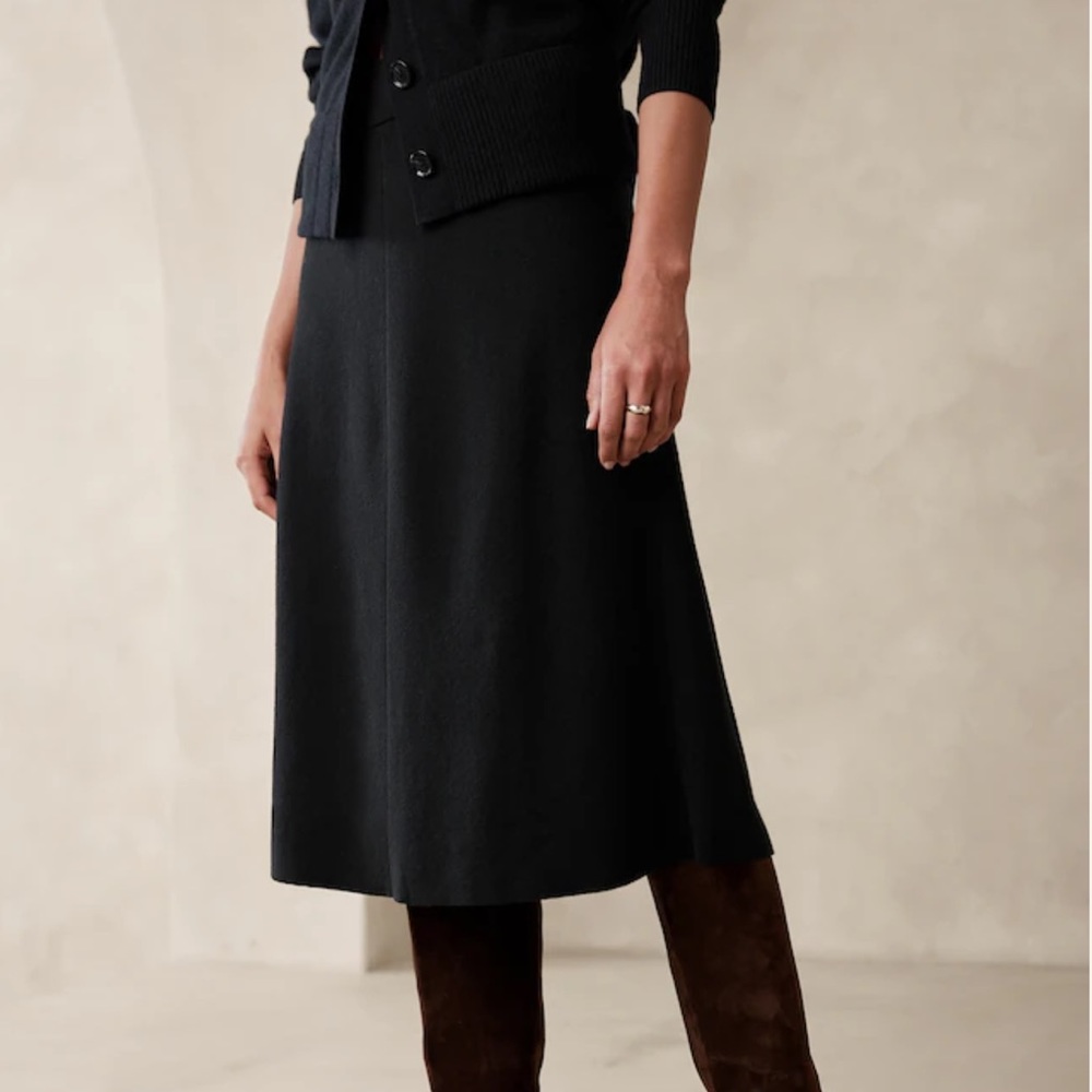 Banana Republic A-Line Midi Sweater Skirt - Picture 2 of 7